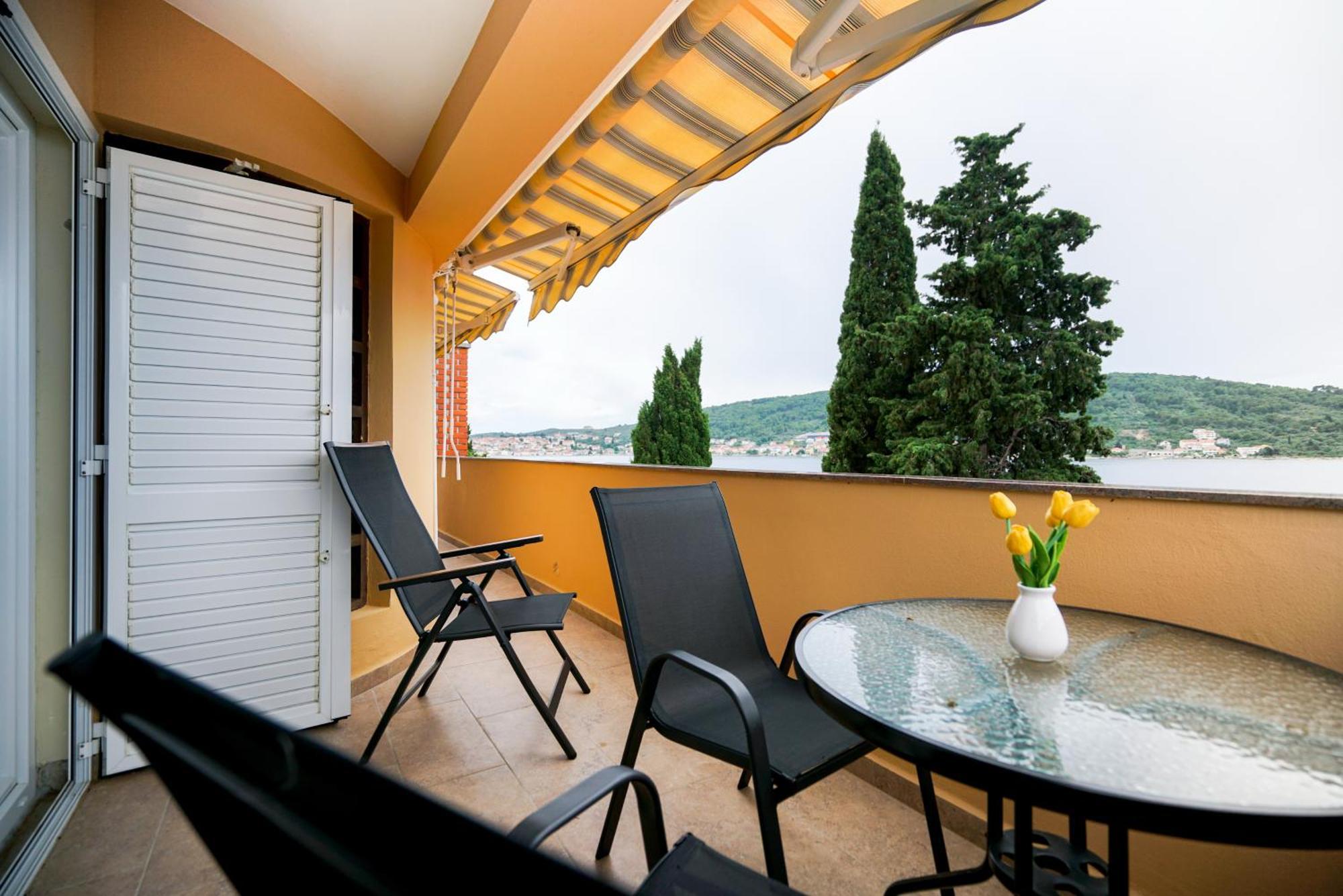 Apartments Osljak เปรโก ภายนอก รูปภาพ